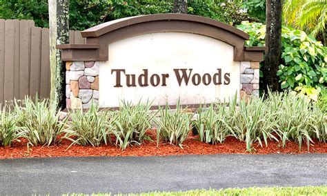 tudor woods boca raton